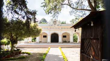 Recorrido de escritores: pluma y letra en La Antigua Guatemala